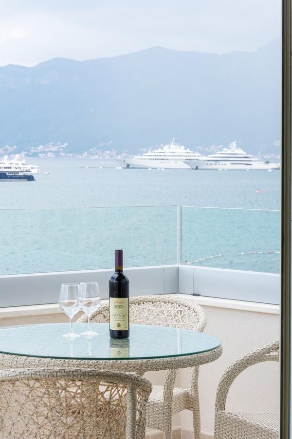 Boka Di Mare Apartment Tivat Luaran gambar